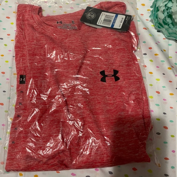 Under Armour Other - NWT NIP Under Armour shirt!! size XL